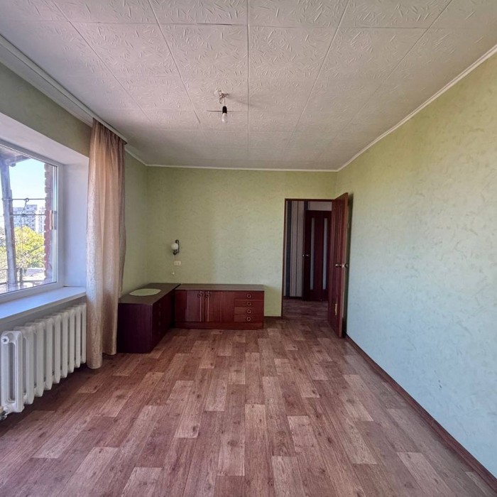 Фото ЦЕНА СНИЖЕНА! ! Продам 2-комн. кВ. 50 лет Октября, р-н Стоматологии