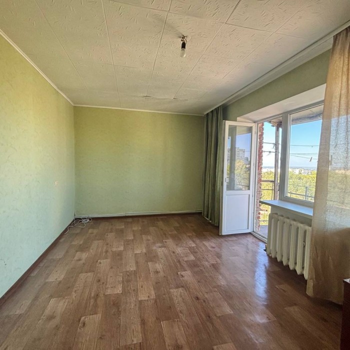 Фото ЦЕНА СНИЖЕНА! ! Продам 2-комн. кВ. 50 лет Октября, р-н Стоматологии