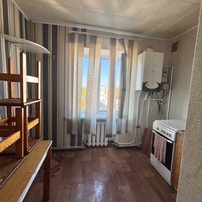Фото ЦЕНА СНИЖЕНА! ! Продам 2-комн. кВ. 50 лет Октября, р-н Стоматологии