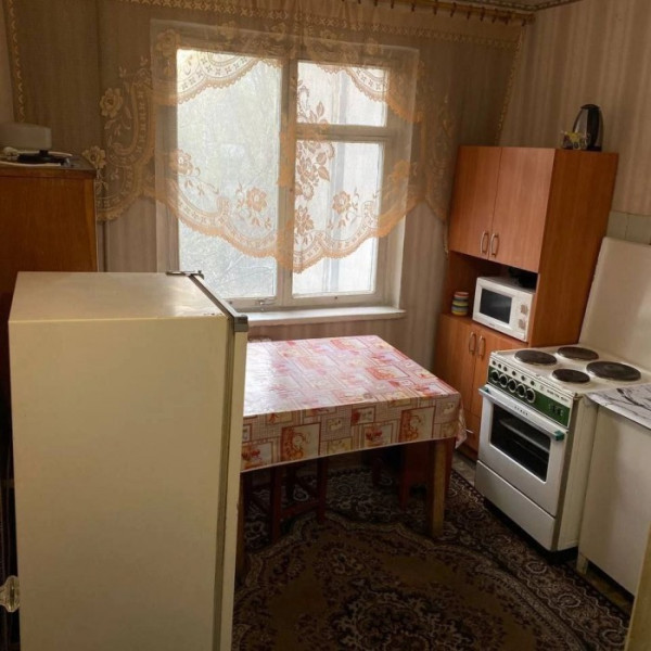 Фото Продам 3-х комнатную квартиру в Самом Центре города на ул. Зозулина ( 16-я линия), рядом с Кукольным театром!