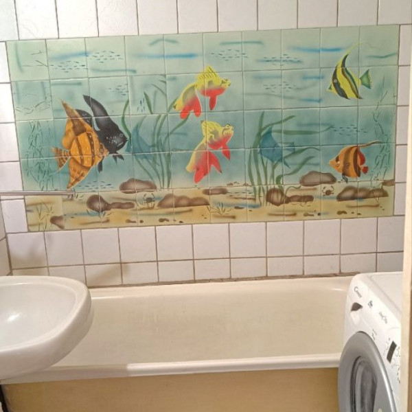 Фото Продам 3-к квартиру. 1-й микрорайон, г.Луганск.