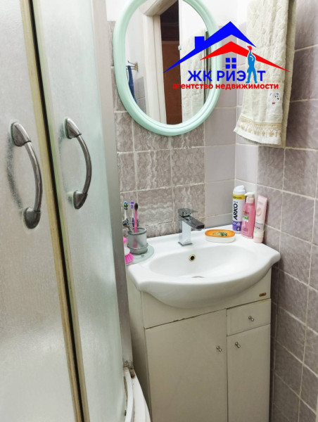 Фото Большая 4-комнатная квартира на кв. Волкова