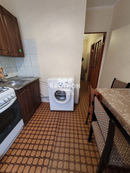 1-комнатная квартира, Геологическая улица, 5 ID: 2046974