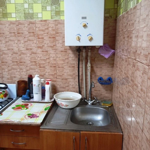 Фото № 6132 Продам 2х комн. квартиру в р-не кафе "Янтарь"