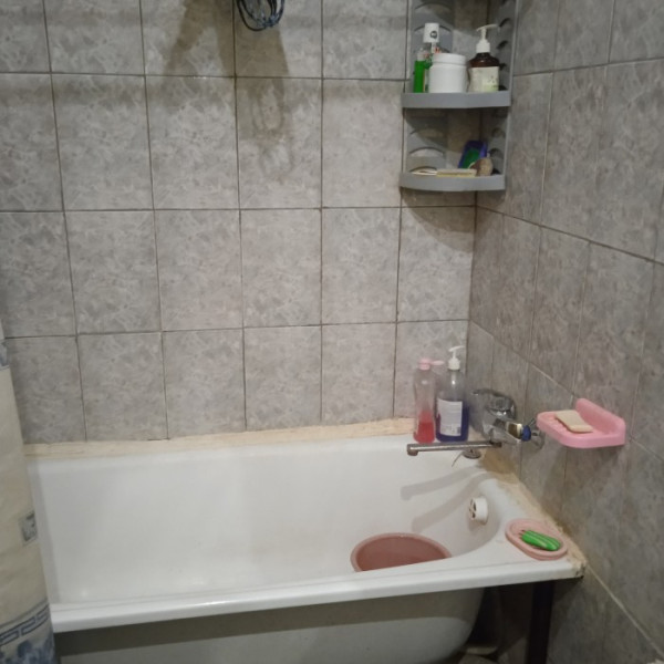 Фото № 6132 Продам 2х комн. квартиру в р-не кафе "Янтарь"