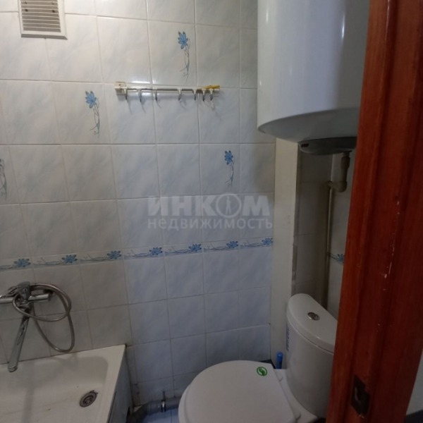 Фото Продам полугостинку на кВ. Солнечный