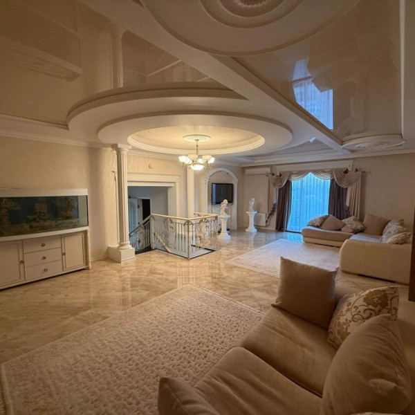 Фото Продам 2-х этажный дом в городе Луганск улица Ульяны Громовой