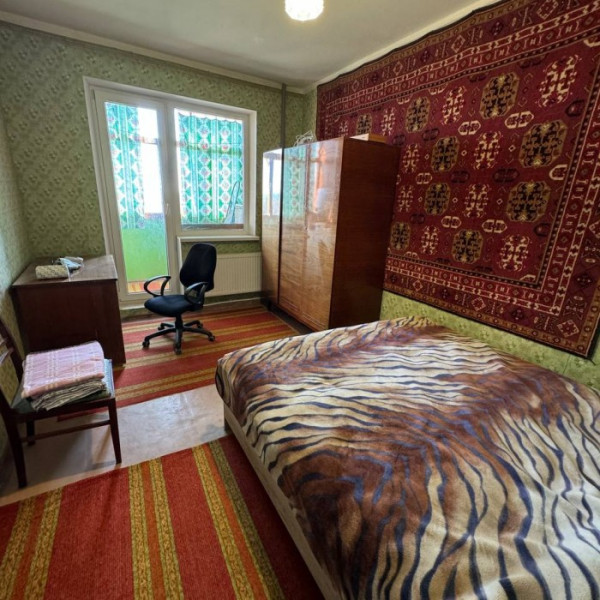 Фото Продам 3-х комнатную квартиру кв. Южный