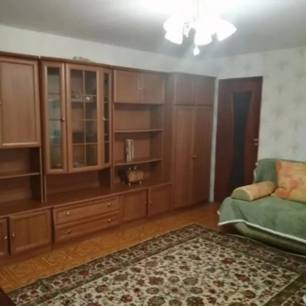 Фото Продам 1комн квартиру 40. 1 м2 в г Луганск кв Пролетариата Донбасса