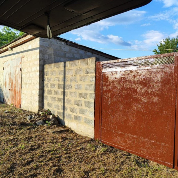 Фото Продам дом в Станице Луганской по ул. Шевченко (район Качевана)