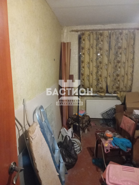 2-комнатная квартира, квартал 50-летия Октября, 43, ID:1919433