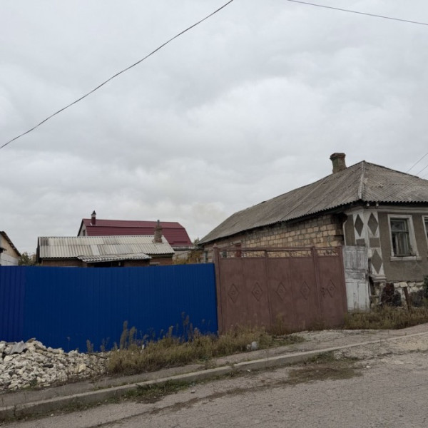 Фото Продам флигель в городе Луганск улица Энгельса