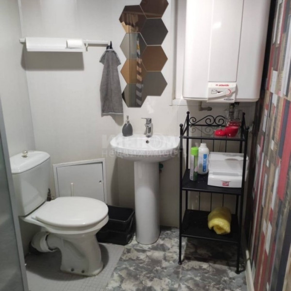 Фото Салон красоты 44м2 рн. Львиное Сердце