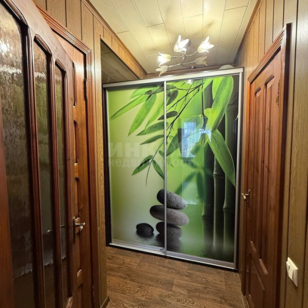 Фото Продам 2к квартиру на кв.Комарова ,6/9эт