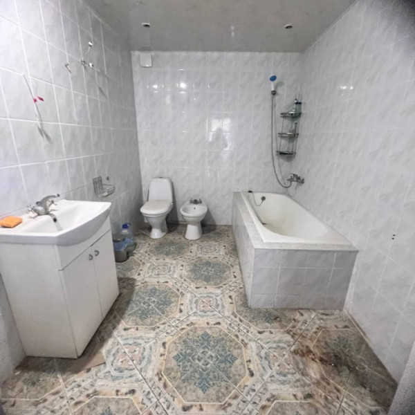Фото Продам добротный дом, р-н Оксфорда