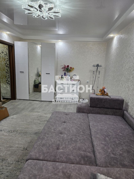 Фото 2-комнатная квартира, квартал Героев Сталинграда, 16 ID: 2049620