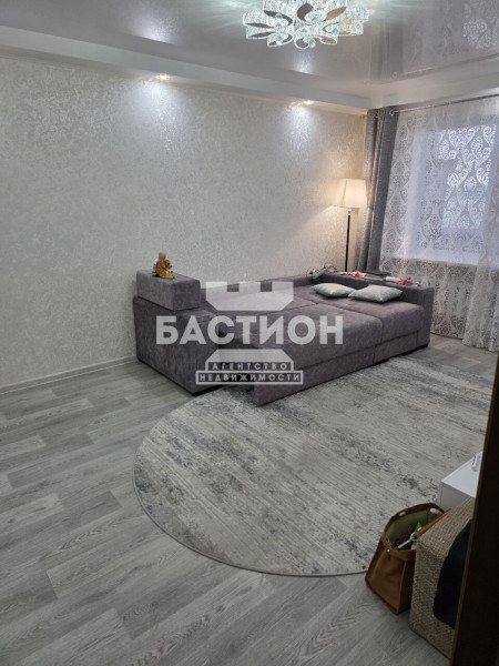 Фото 2-комнатная квартира, квартал Героев Сталинграда, 16 ID: 2049620