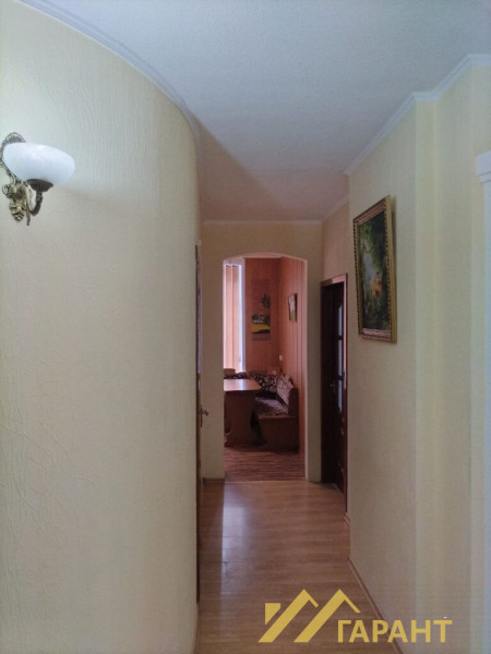 Фото 2-к сталинка с хорошим ремонтом г.Алчевск#1437