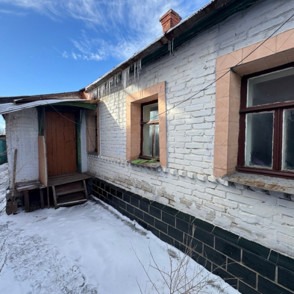 Фото Продам флигель в г. Луганск район 11-й поликлиники
