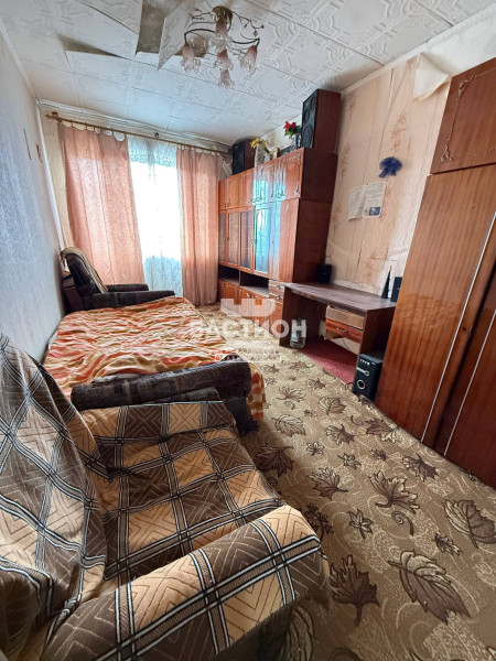 2-комнатная квартира, г. Лутугино, квартал 40 лет Победы, 1 ID:2155305