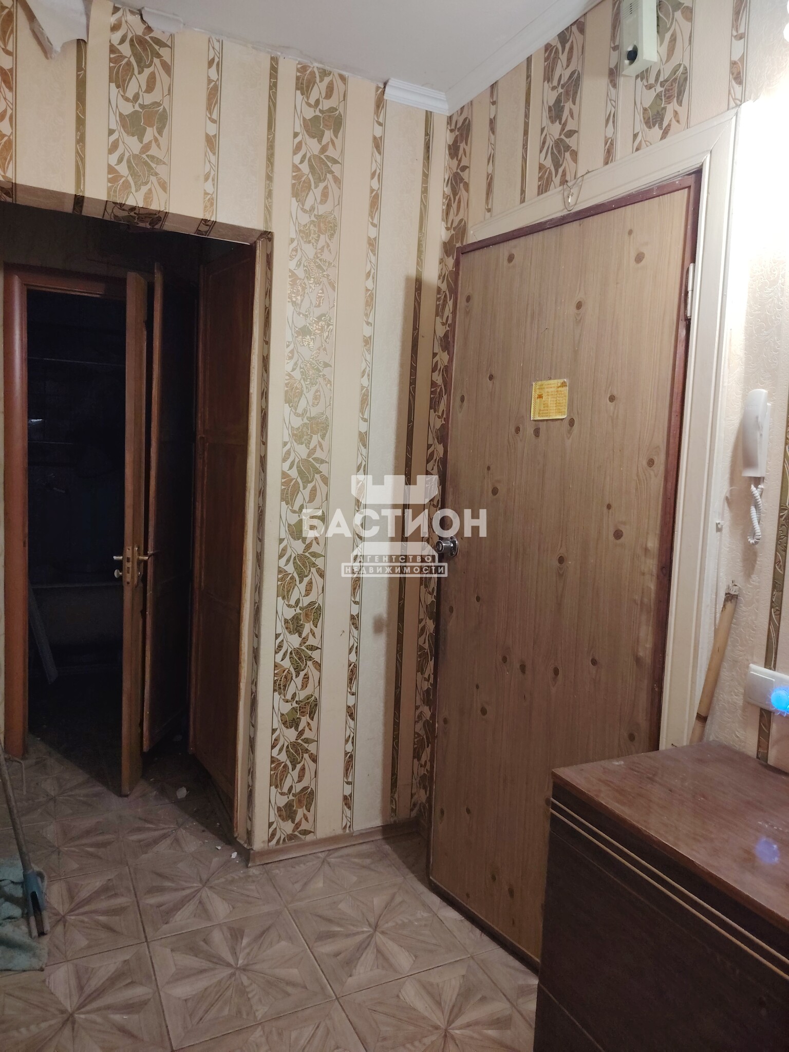 Фото 2-комнатная квартира, квартал 60-летия Образования СССР, 6 ID: 2224255