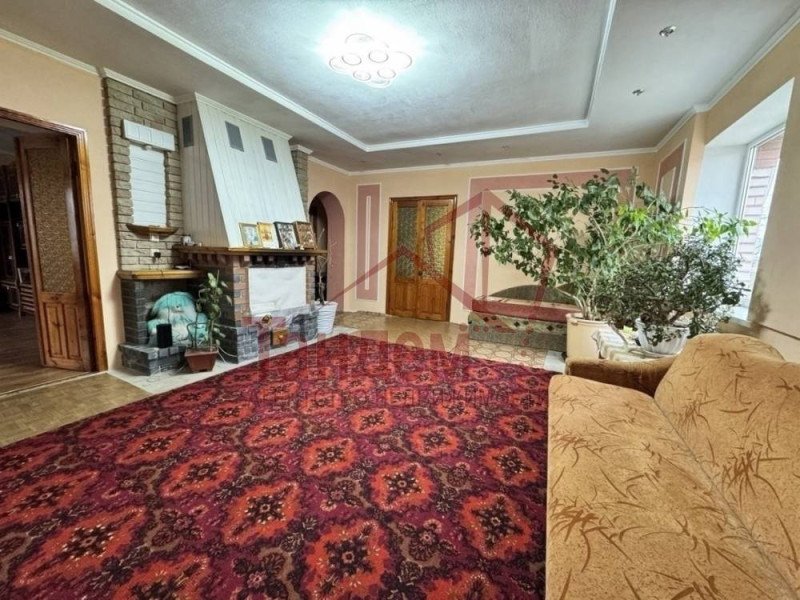 Фото Дом 290м2 10 сот земли п. Фабричное - Объект №63