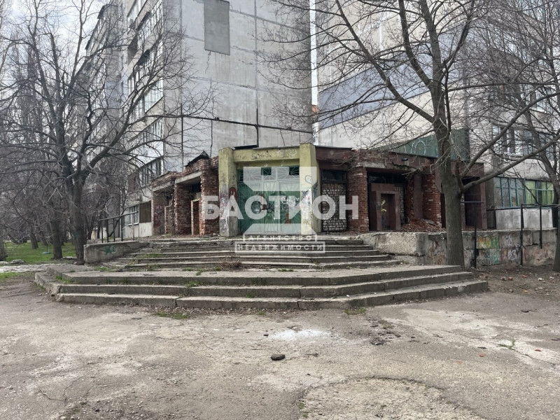Коммерческое помещение, квартал Героев Сталинграда ID:2101274