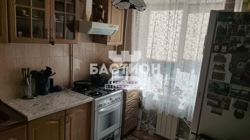 2-комнатная квартира, поселок городского типа Юбилейное, Шахтёрский квартал, 12 ID: 2052259