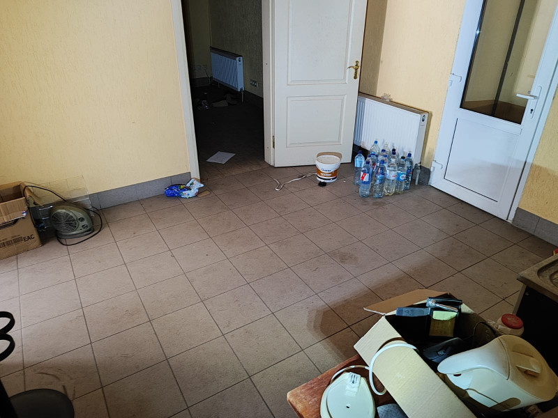 Фото Сдаётся в аренду нежилое помещение г. Стаханов, ул. Кирова.