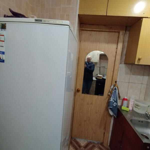 Фото Продам полугостинку на кв. Молодёжном