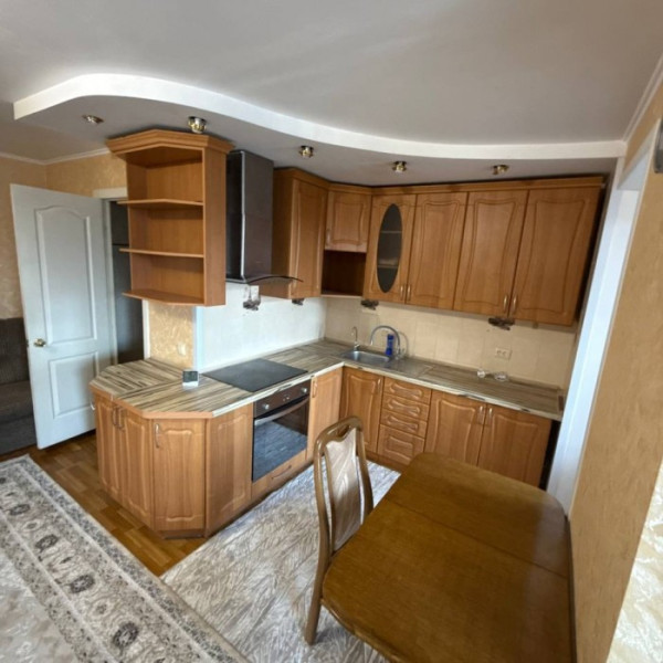 Фото Продам 2-х комн квартиру 86 м2 в городе Луганск квартал Мирный