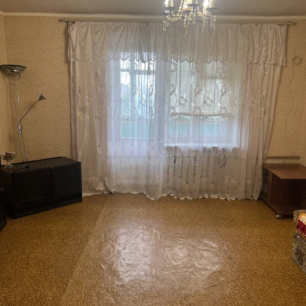 Фото Продам 2к на городке Пархоменко