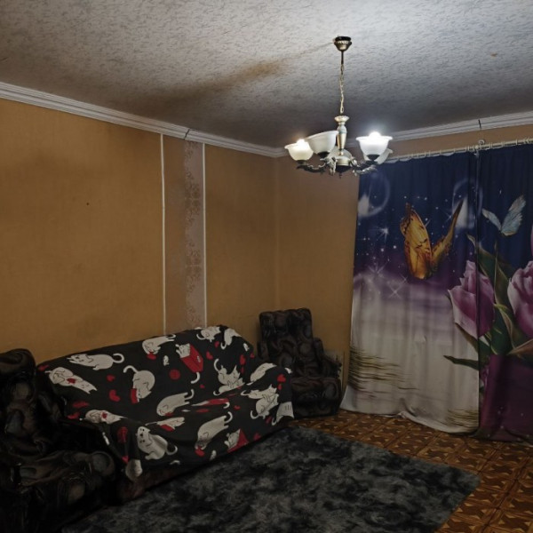 Продам 2к в Центре Луганска, кв Еременко