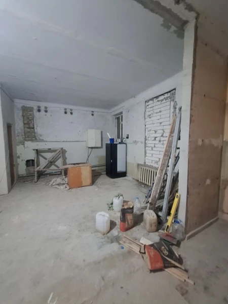 Сдается в аренду коммерческое помещение в городе Стаханов, пр. Ленина.