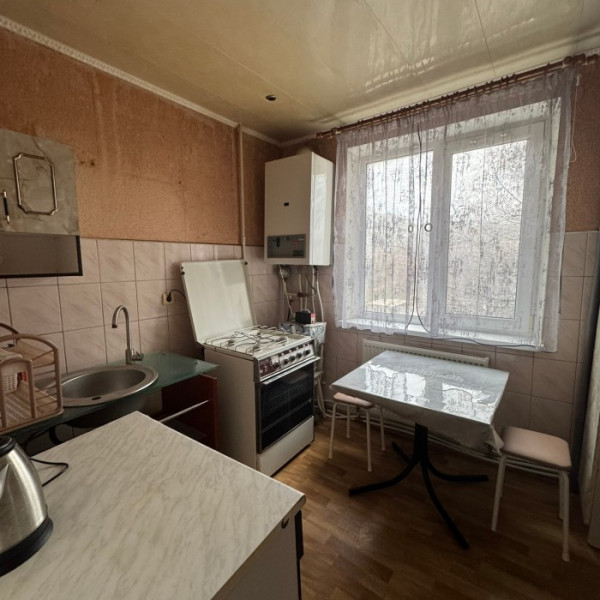 Фото Продам 3-х комн квартиру с АО в городе Луганск квартал Сазонова