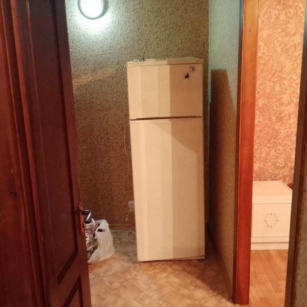 Фото Продам 1-к квартиру на кв. Комарова