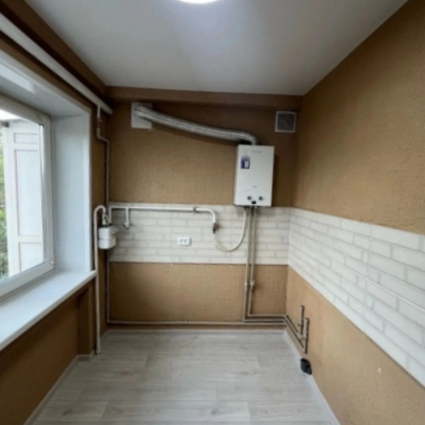 Фото 7389 Продам 1 комн. квартиру в р-не маг. "Арбат"
