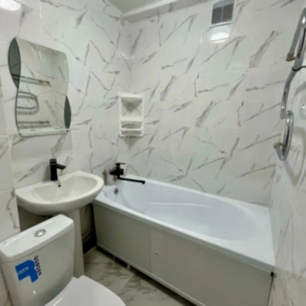 Фото 7389 Продам 1 комн. квартиру в р-не маг. "Арбат"