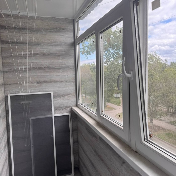 Фото ! ! Продам 3-кк на кв. Солнечный 5 этаж 5-го дома.