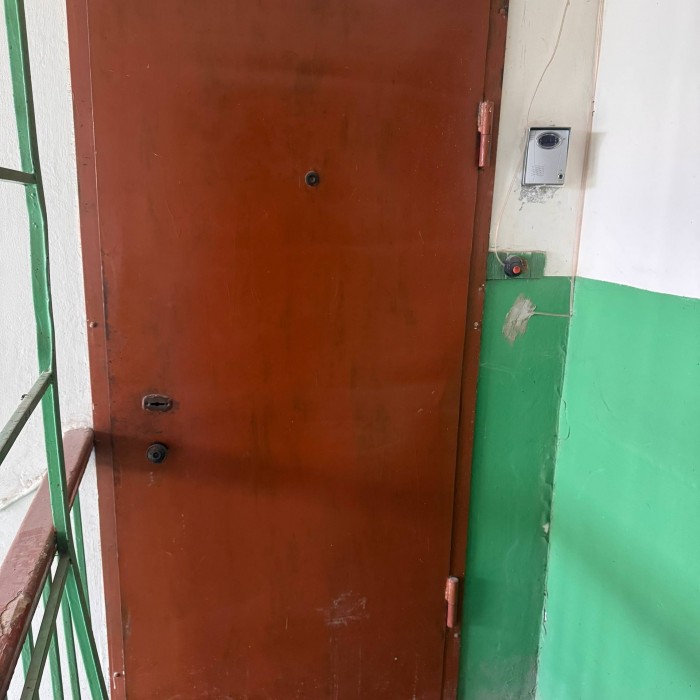 Фото ! ! Продам 3-кк на кв. Солнечный 5 этаж 5-го дома.