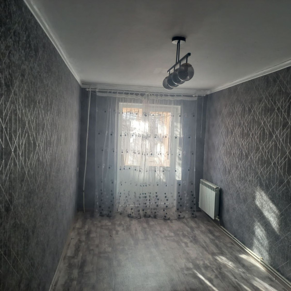 Фото Сдам 2-х комнатную квартиру на длительный срок (Первомайск, ул. Харьковская, д. 12)