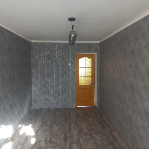 Фото Сдам 2-х комнатную квартиру на длительный срок (Первомайск, ул. Харьковская, д. 12)