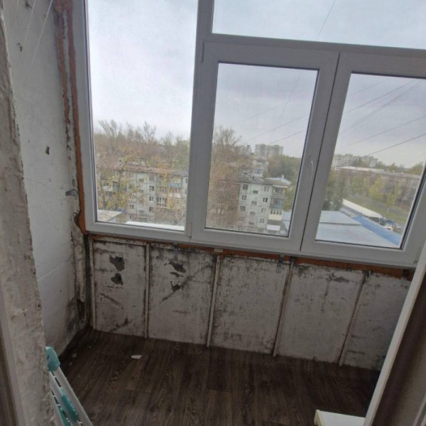 Фото Продам 3-х комн квартиру с АО в городе Луганск квартал Комарова