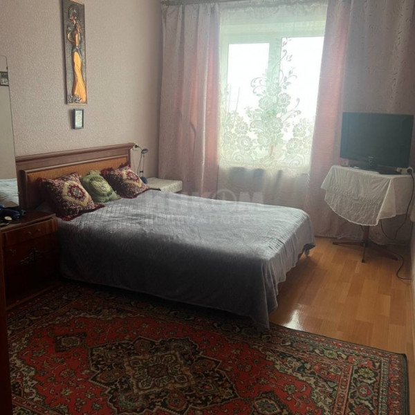 Фото Продам 2-х комн квартиру в Центре г. Луганск ул. Героя России Зозулина