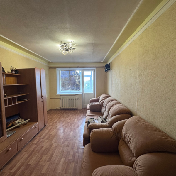 Продам 2к на кВ. Солнечный