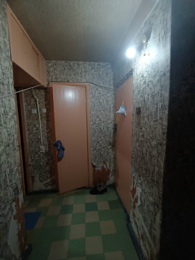 Фото № 982 Продаётся 3-х комнатная квартира по пр. Металлургов, р-н маг. Коммунарец.