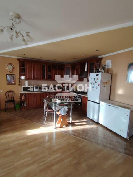 Фото Дом, улица Серафимовича ID:1928051