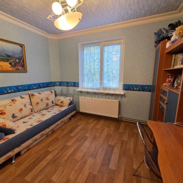 Фото Продам 4к кв. Мирный