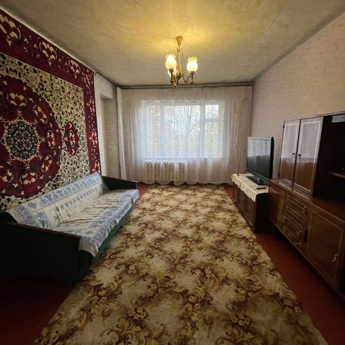 Фото Сдам 3-кк в долгосрочную аренду на Ленинского комсомола. 3 этаж 9-го дома