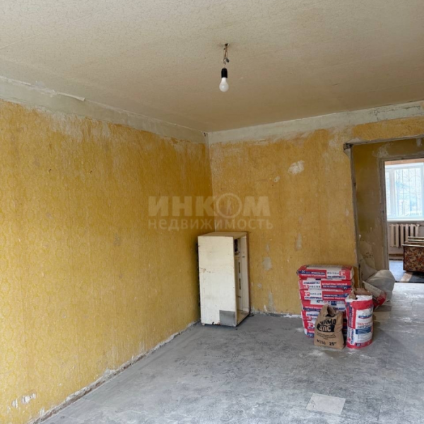 Фото Продам 2к квартиру на кв. Комарова
